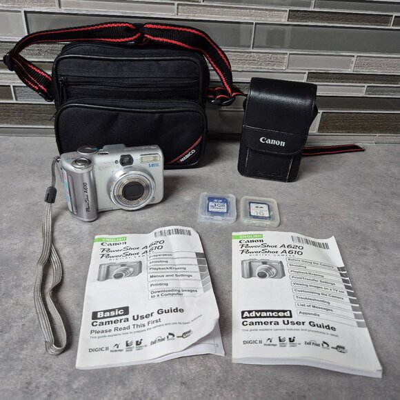 Canon PowerShot A610 Digital Camera 5 mp and Flip Screen - Picture 1 of 16